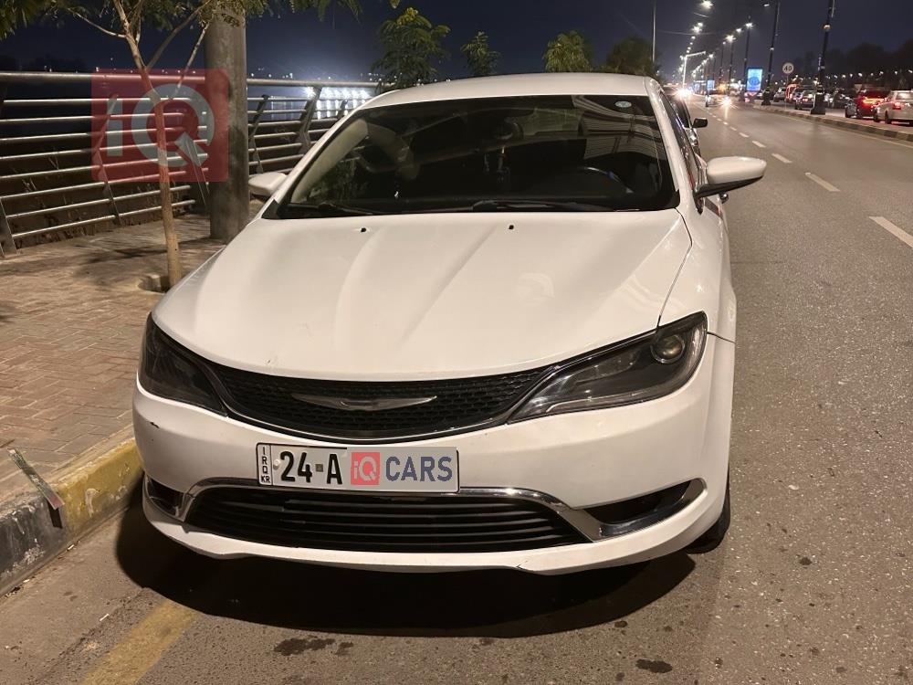 کرایسلەر 200